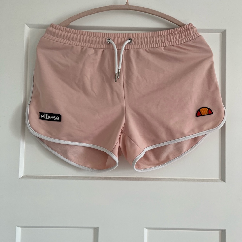 Ellesse Shorts Size L